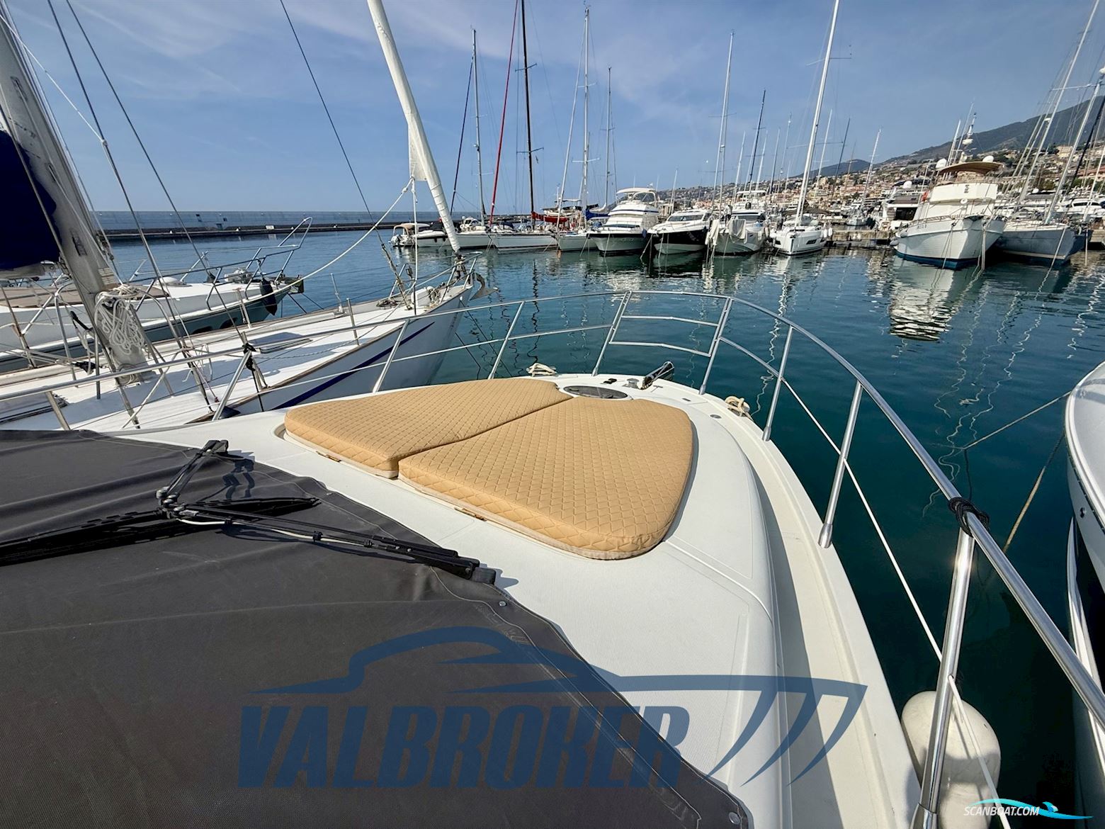 Azimut AZ 43 S
