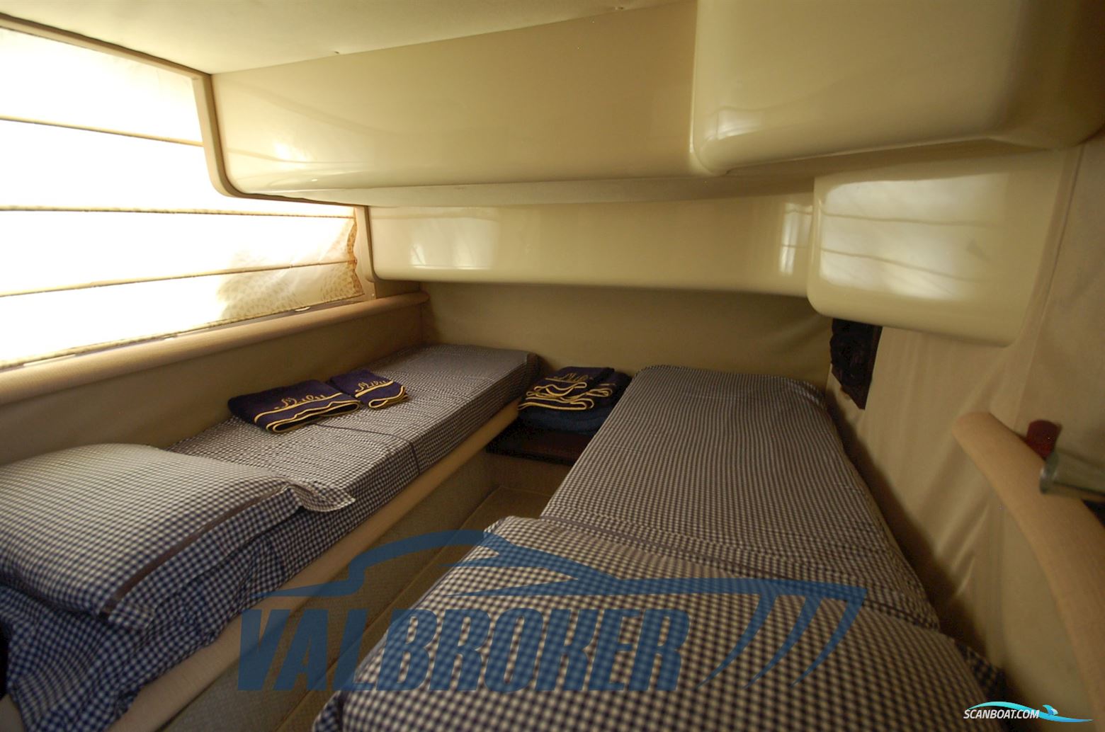 Azimut AZ 43 S