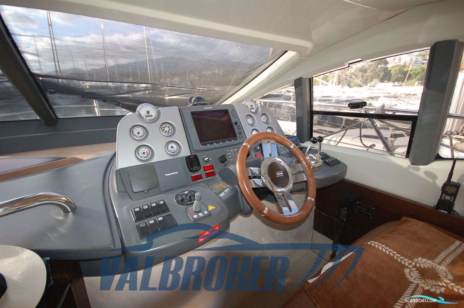 Azimut AZ 43 S