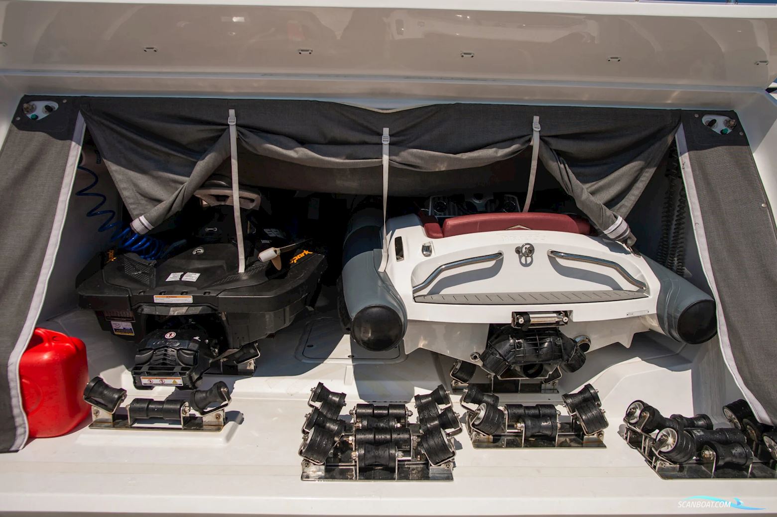 Azimut S7