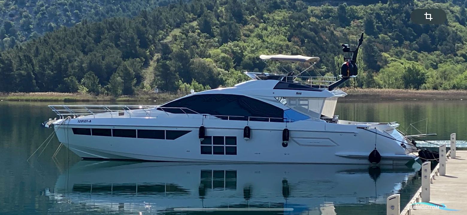 Azimut S7