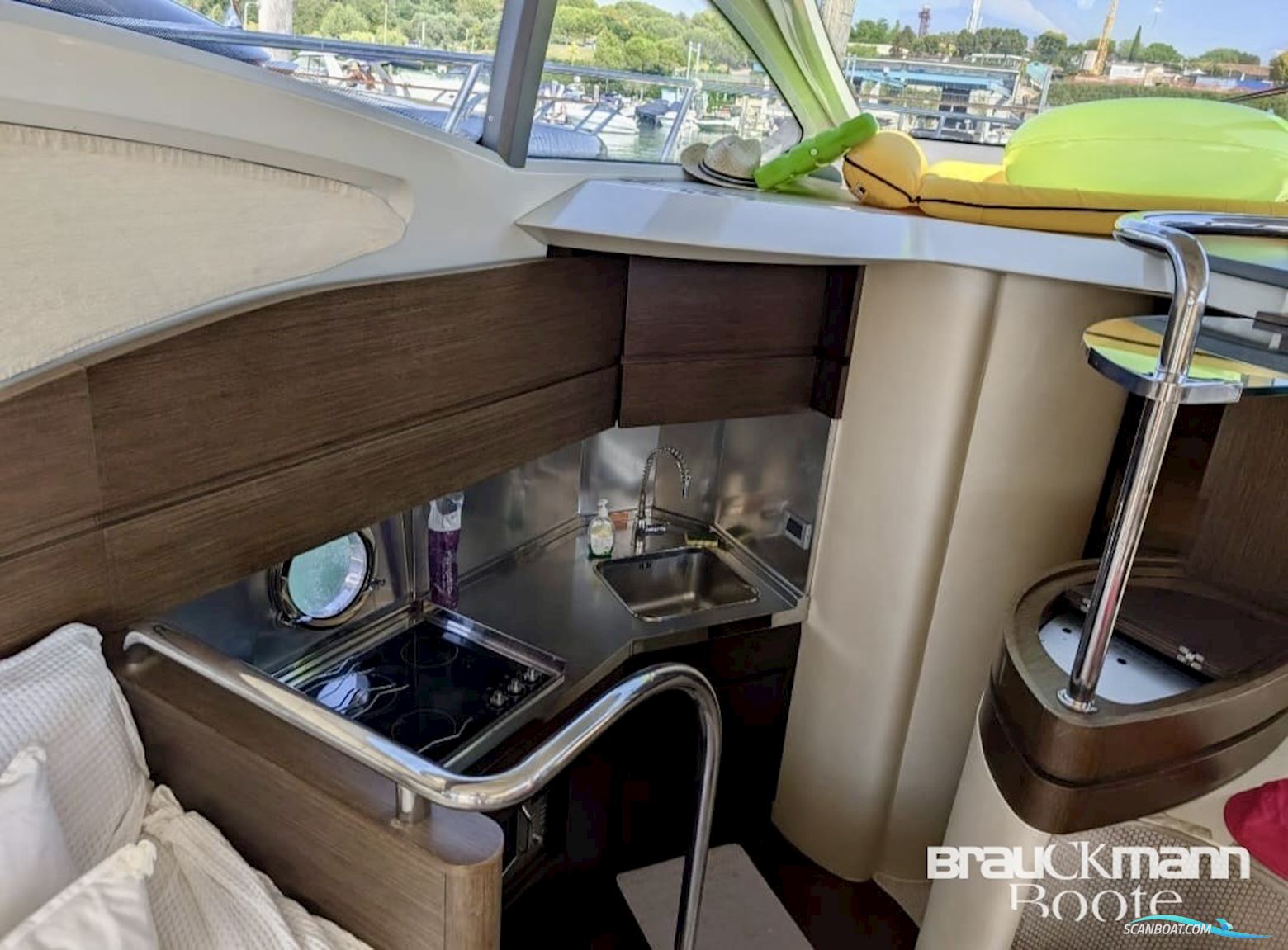 Azimut Yachts 43 S