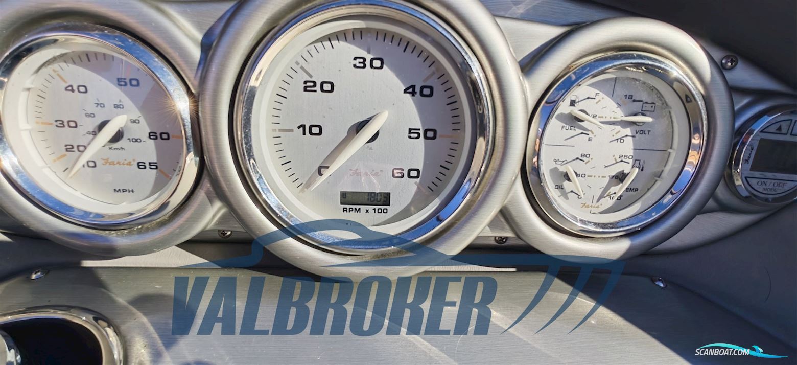 Azure Boats AZ 258 BR