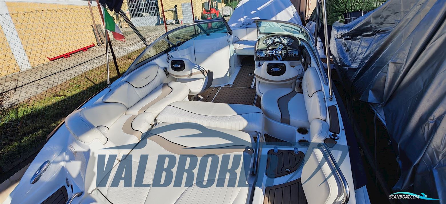 Azure Boats AZ 258 BR