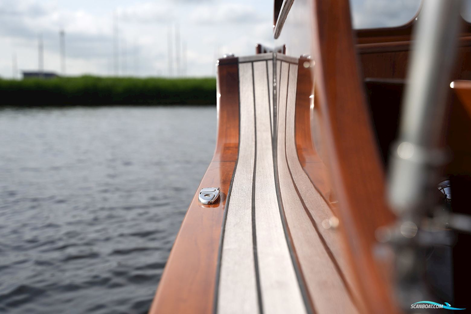 Bakdek Kruiser Motorjacht