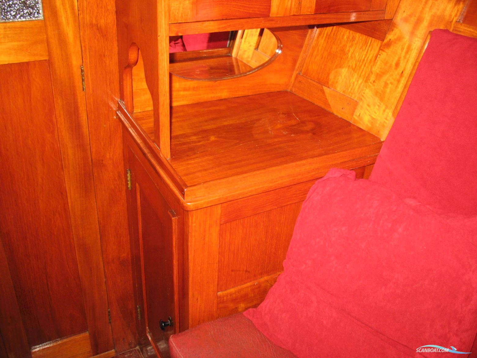 Bakdekker  Met kofferdek en achterkajuit