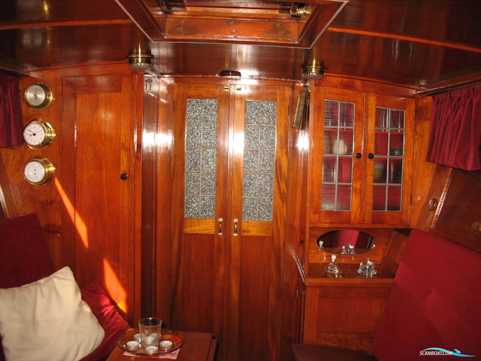 Bakdekker  Met kofferdek en achterkajuit