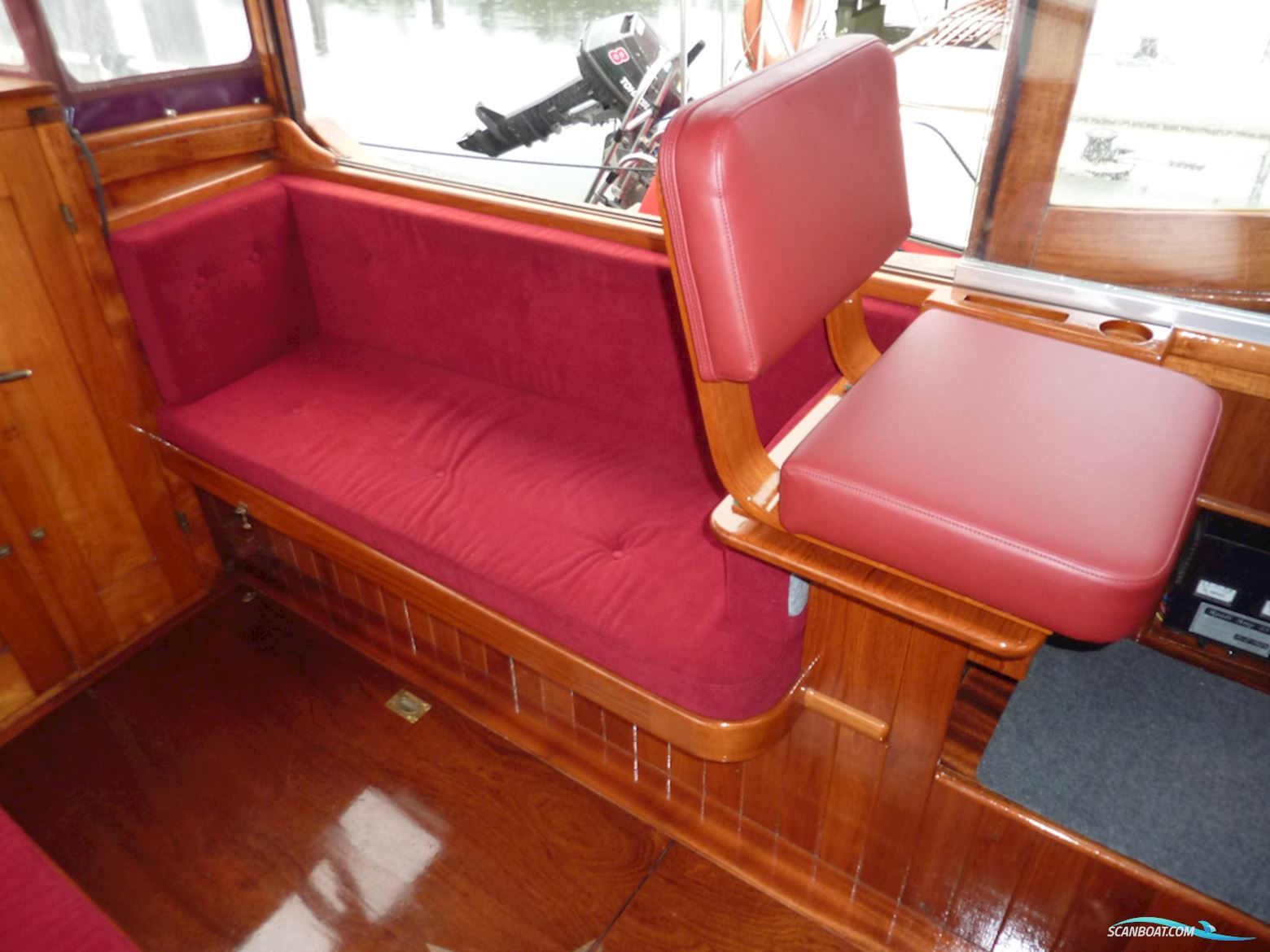 Bakdekker  Met kofferdek en achterkajuit