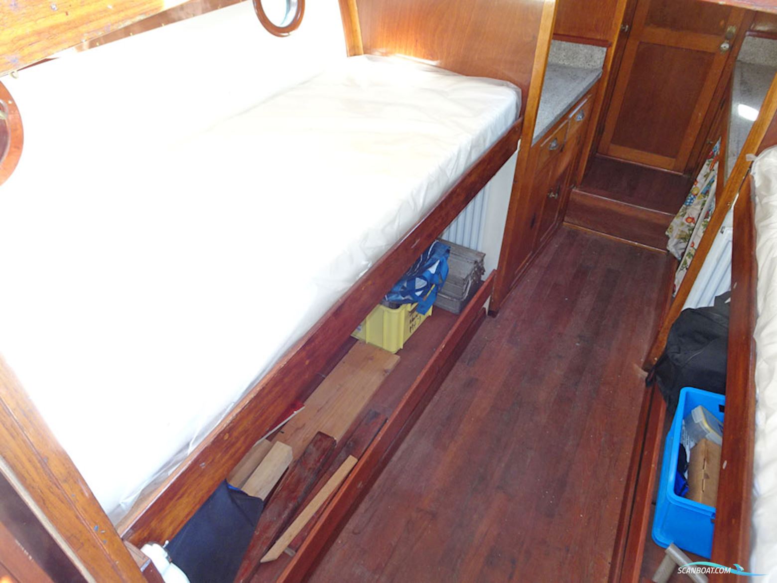 Bakdeksalonkruiser 11.20