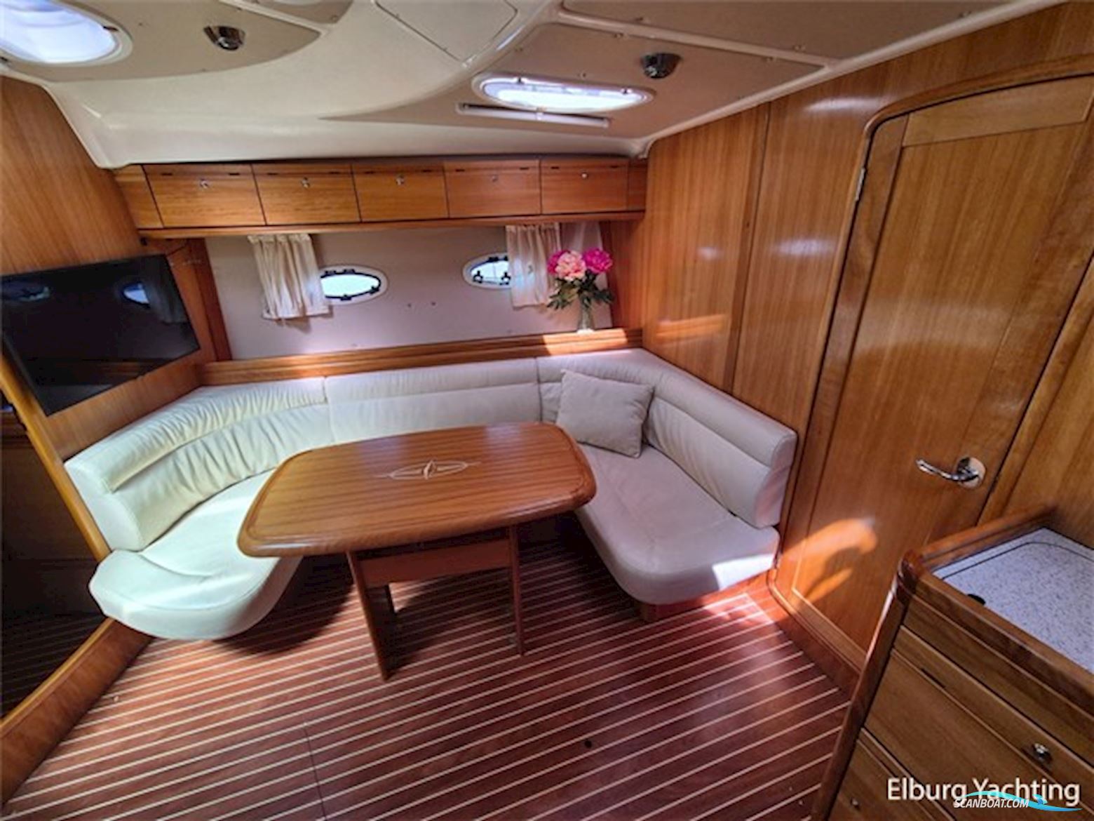 Bavaria  37 Sport