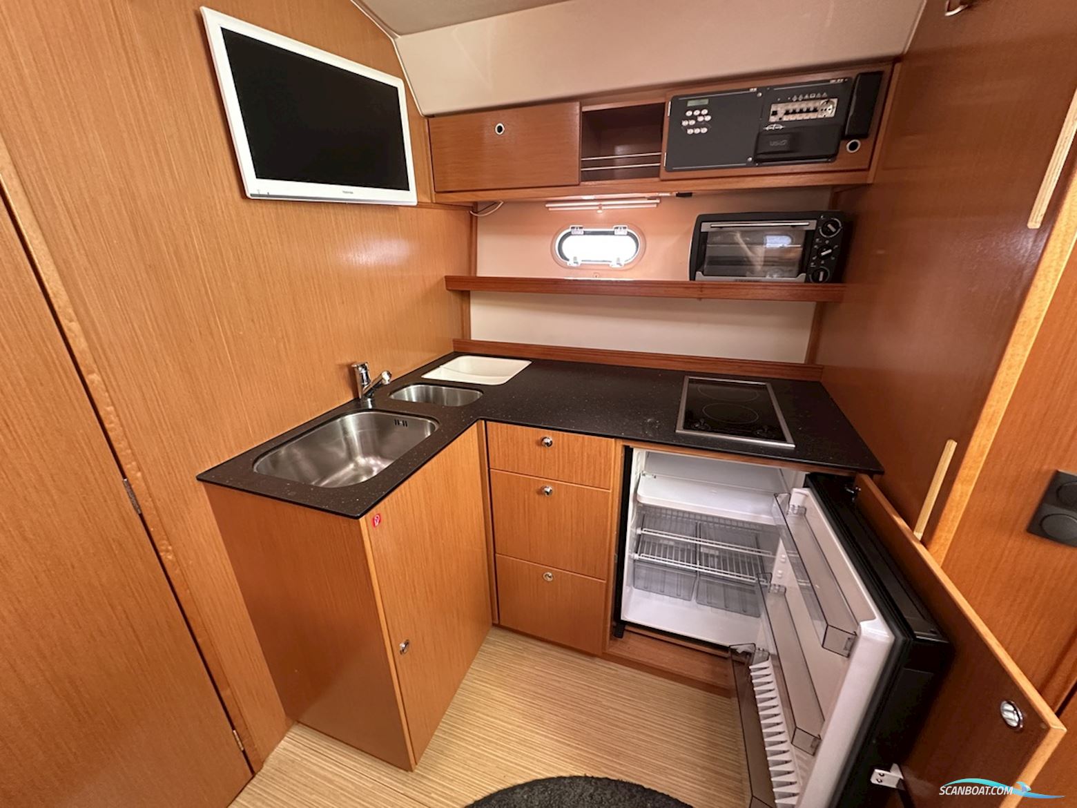 Bavaria  38 Sport