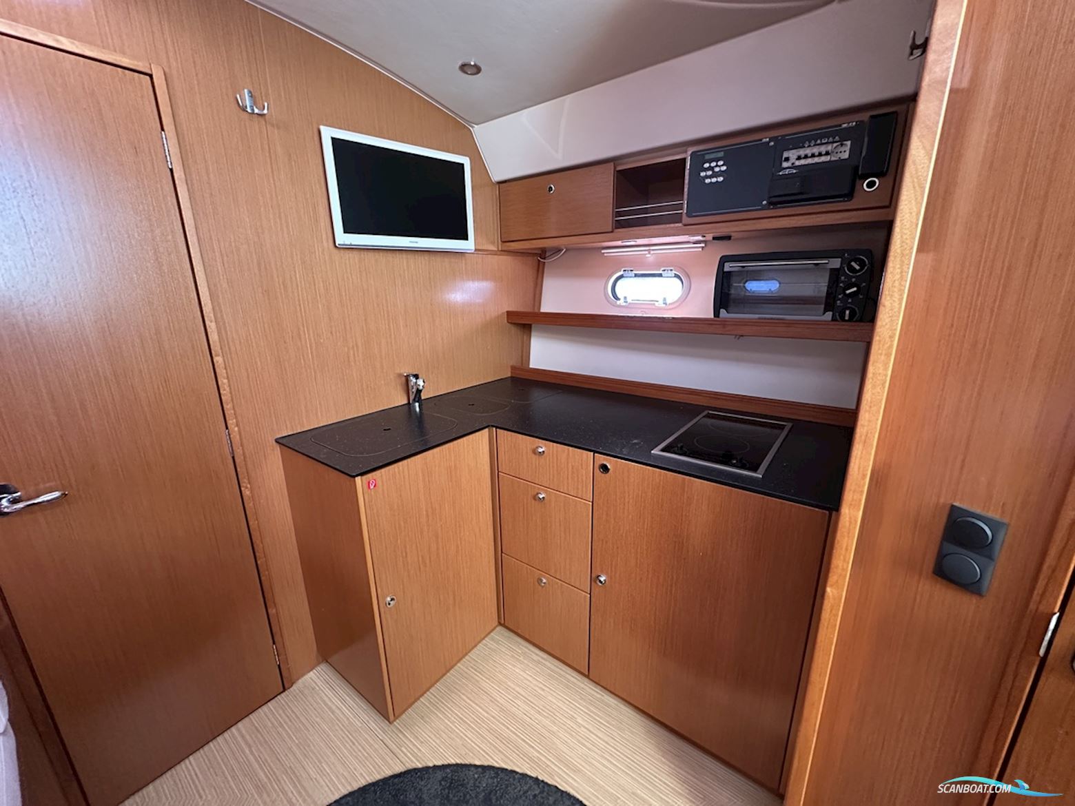 Bavaria  38 Sport