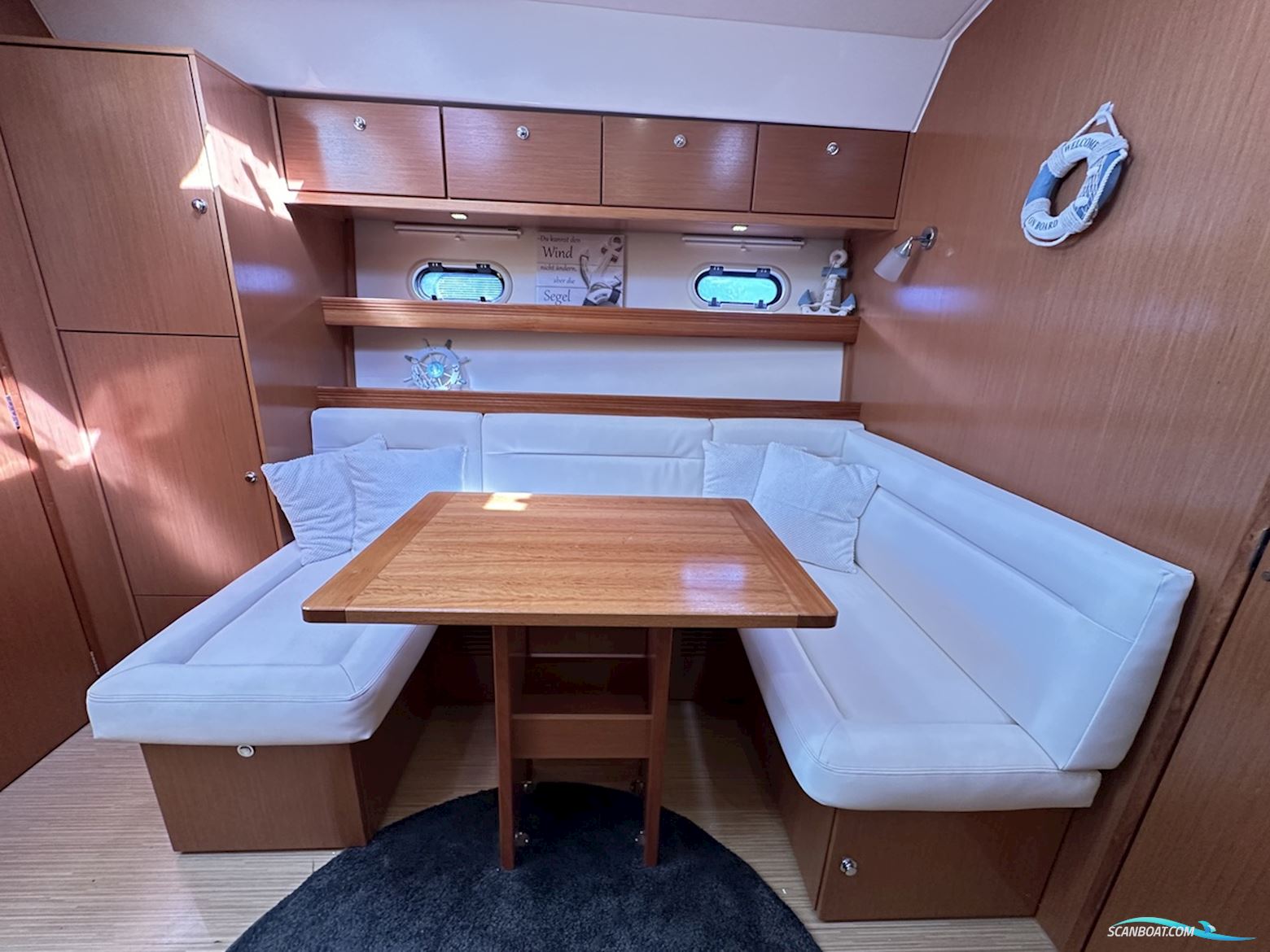 Bavaria  38 Sport