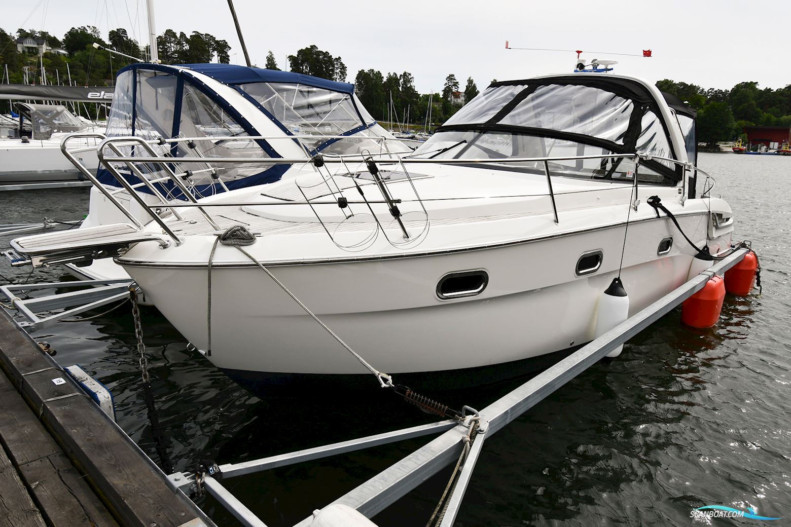 Bavaria 28 Sport Motorboat 2010, with Volvo Penta engine, Sweden