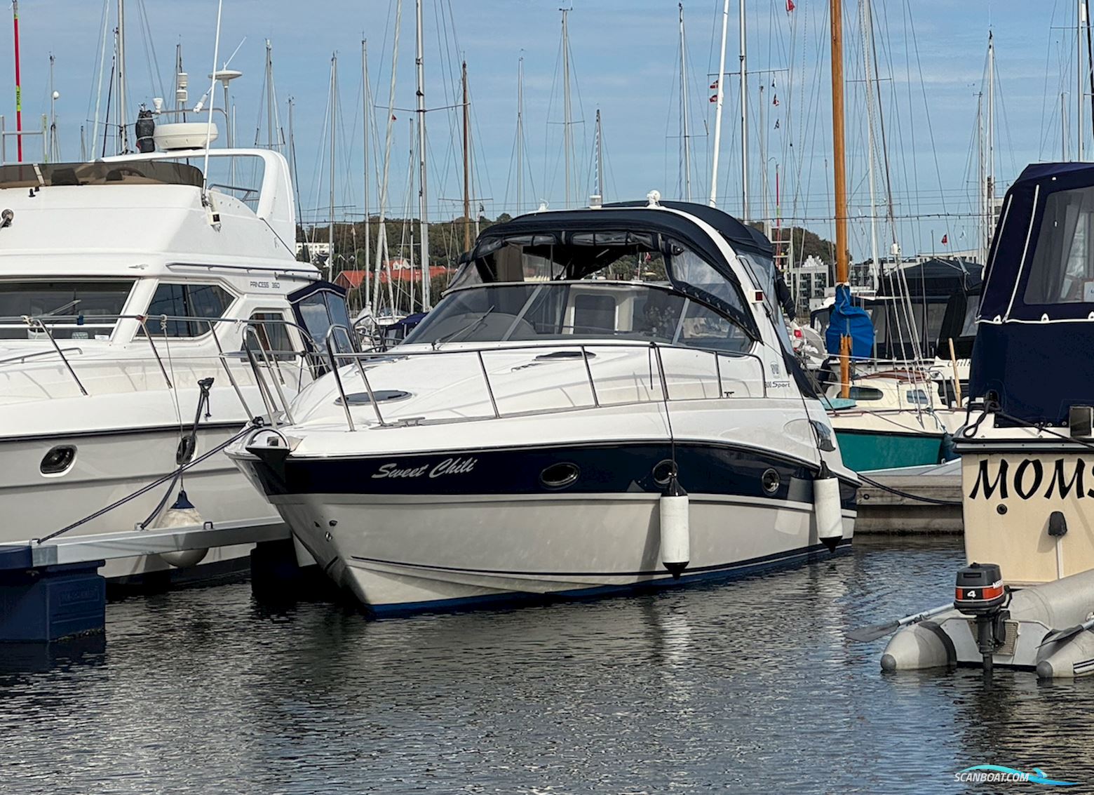 Bavaria 300 Sport Motorboat 2001, with Volvo Penta engine, Denmark