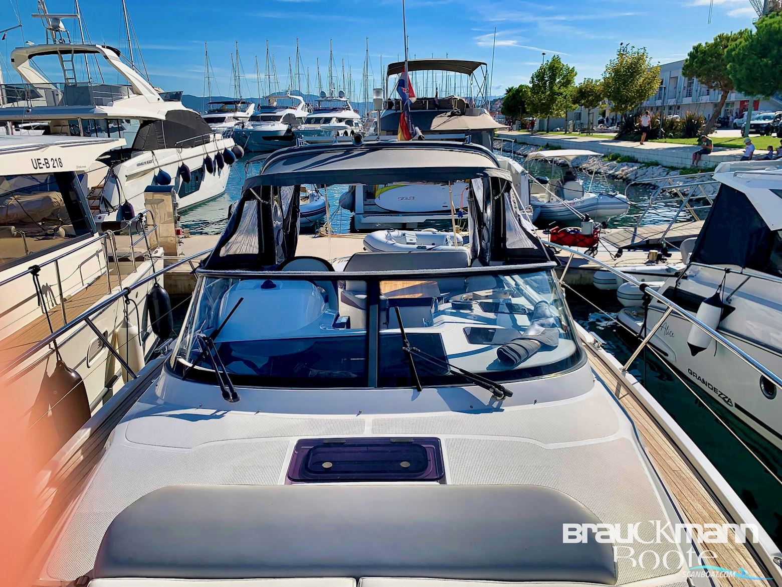 Bavaria 32 Sport Open