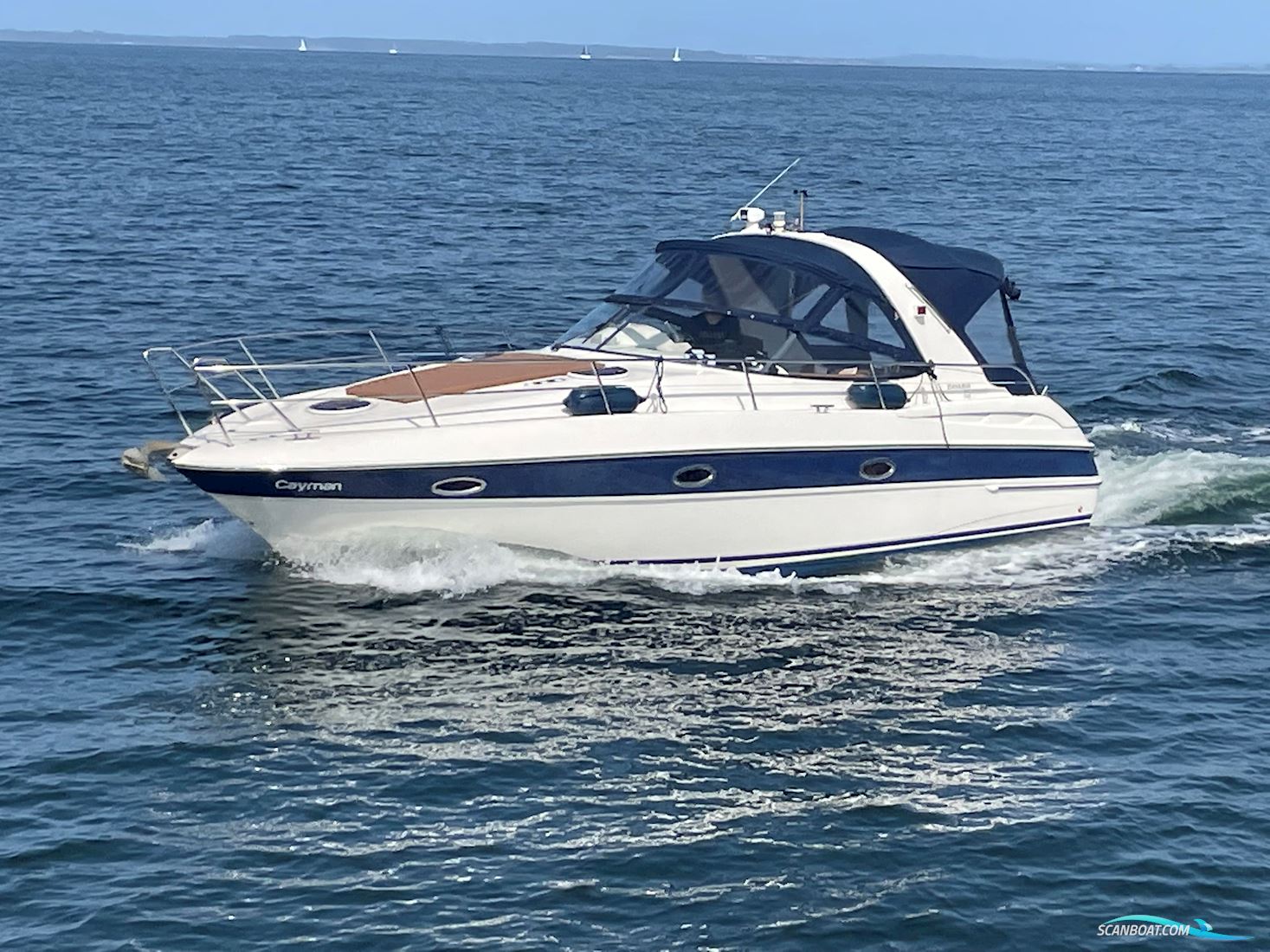 Bavaria 32 Sport Motorboat 2007, with Volvo Penta D3 engine, Denmark