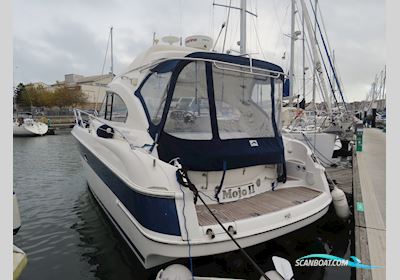 Bavaria 33 Sport HT Motorboat 2009, with Volvo Penta engine, United Kingdom