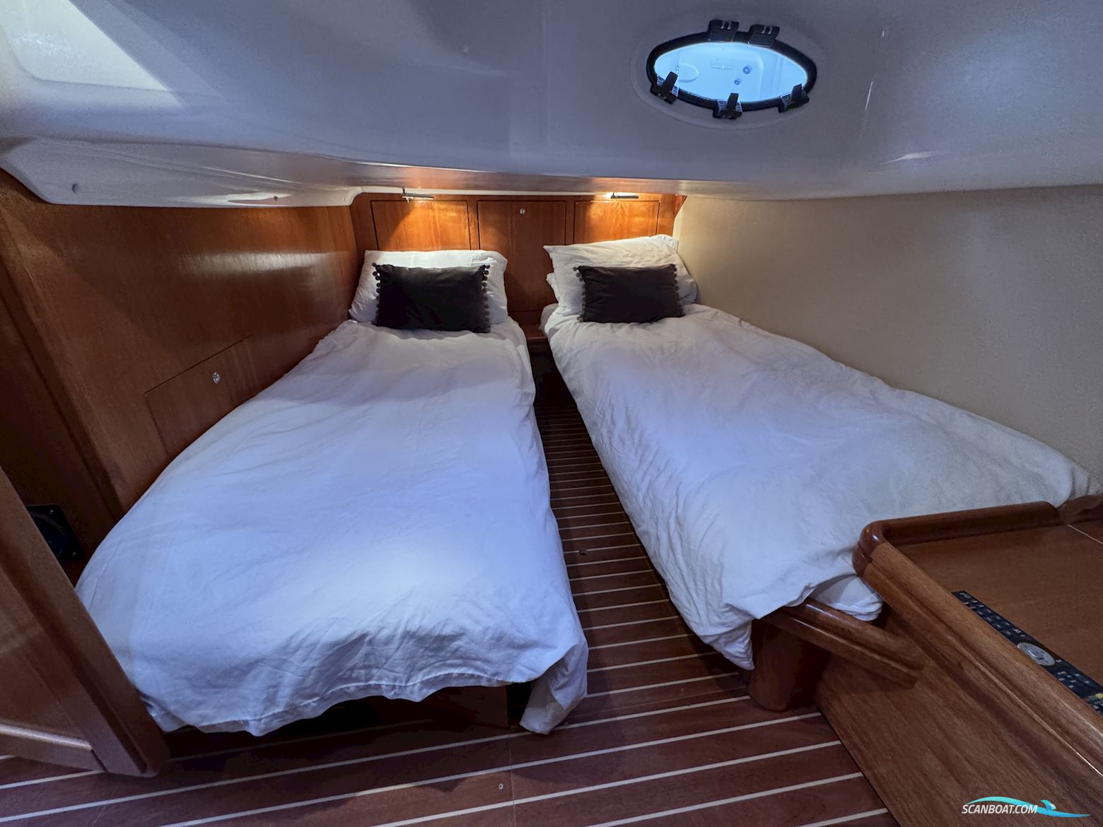 Bavaria 33 Sport HT