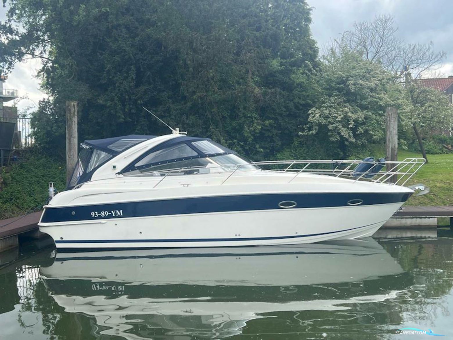 Bavaria 33 sport Motorboat 2007, with Volvo Penta engine, The Netherlands