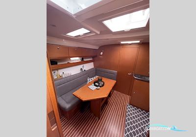 Bavaria 34 Sport Motorboat 2011, with Volvo Penta 4,3 Gxi Evc engine, Germany