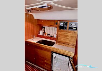 Bavaria 35 Sport HT Diesel Motorboat 2007, with Volvo Penta D4-260 engine, Germany