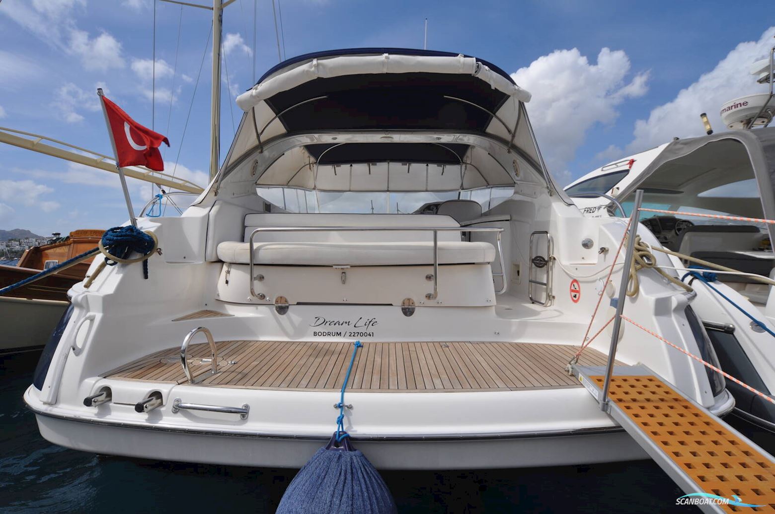Bavaria 37 Sport Motorboat 2008, with Volvo Penta engine, Turkey