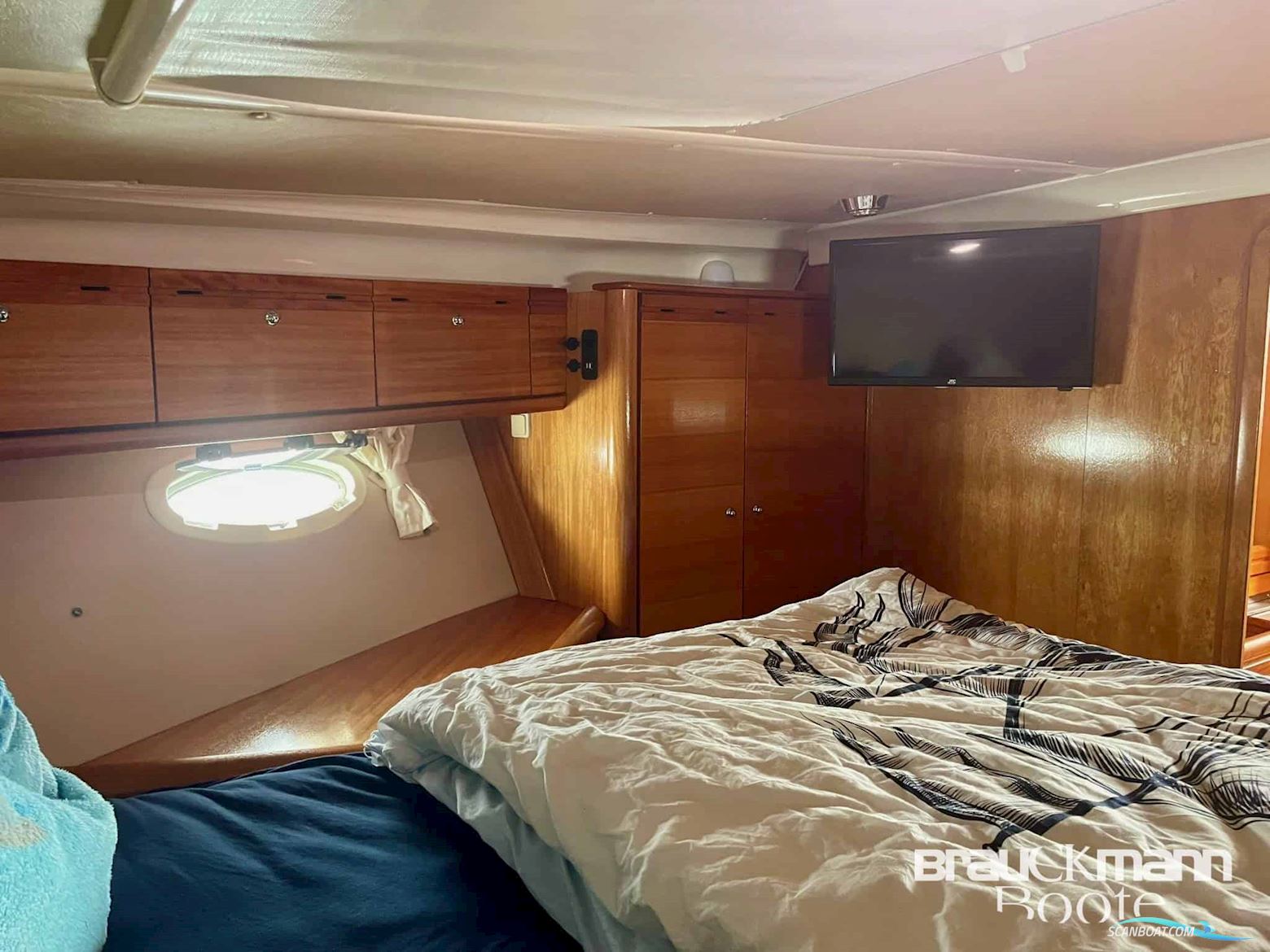 Bavaria 37 Sport