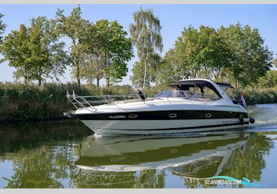 Bavaria 37 Sport Motorboat 2003, with Volvo Penta engine, The Netherlands