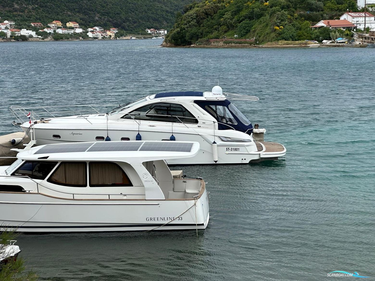 Bavaria 38 Sport HT Motorboat 2011, with Volvo Penta D 6-330 engine, Croatia
