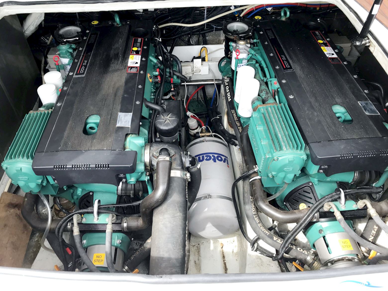 Bavaria 38 Sport Volvo Penta Ips-400 Joystick Control