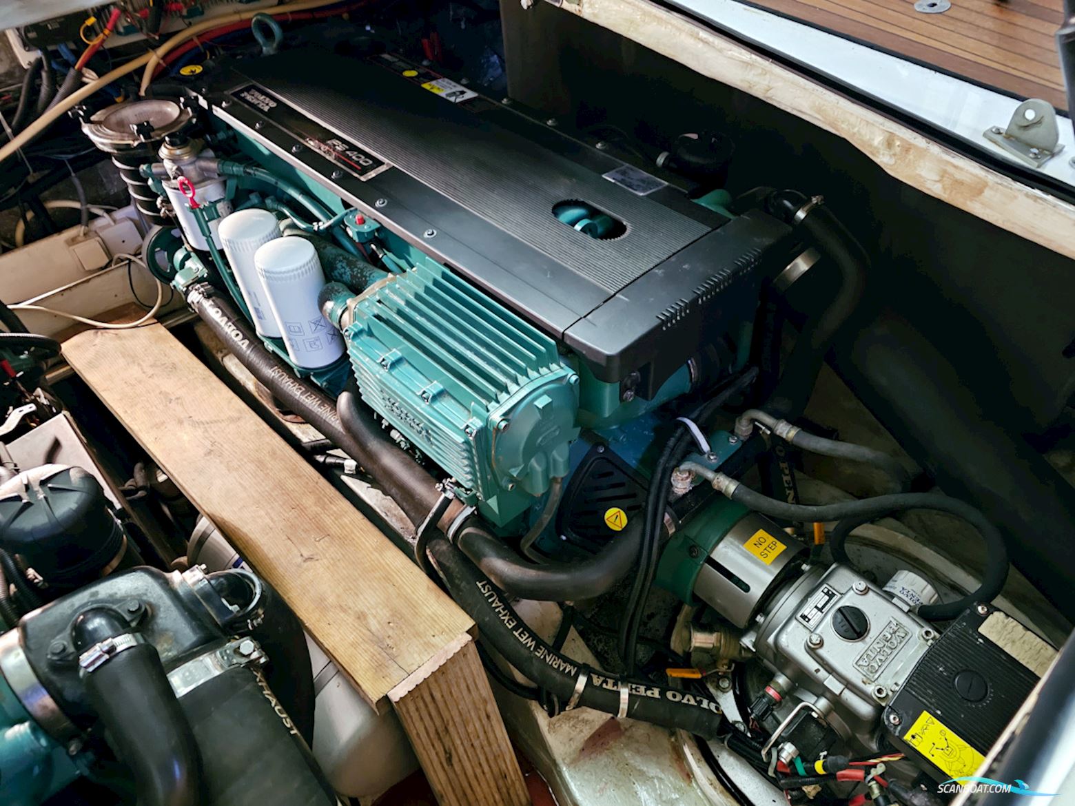 Bavaria 38 Sport Volvo Penta Ips-400 Joystick Control