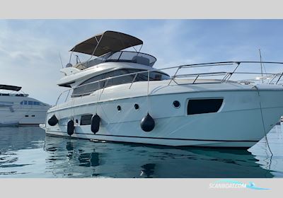 Bavaria 420 VIRTESS FLY Motorboat 2018, with VOLVO PENTA D 6-370 engine, Croatia