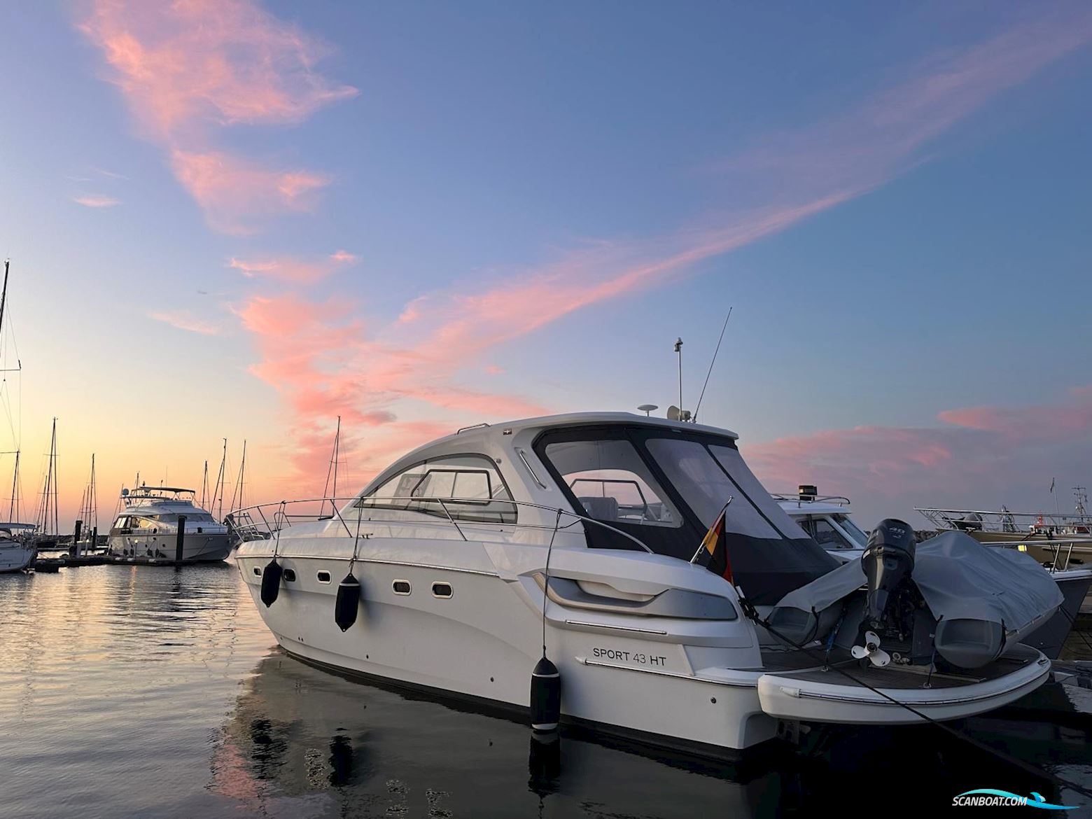 Bavaria 43 HT Motorboat 2012, with Volvo Penta D6-370 engine, Germany
