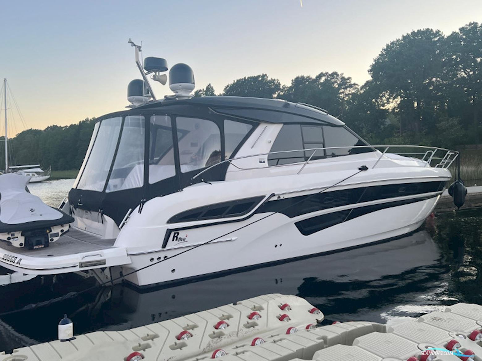 Bavaria 450 HT Motorboat 2015, with Volvo Penta D6 engine, Germany