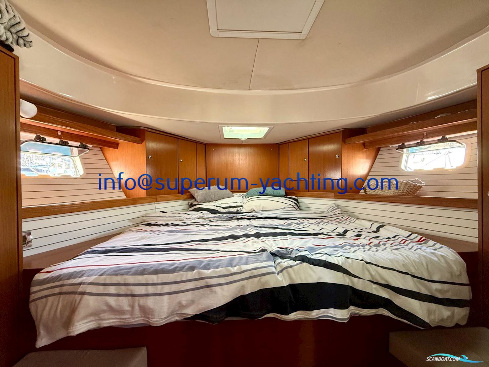 Bavaria Deep Blue 46