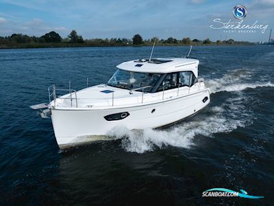 Bavaria E40 Sedan Motorboat 2017, with Volvo Penta engine, The Netherlands
