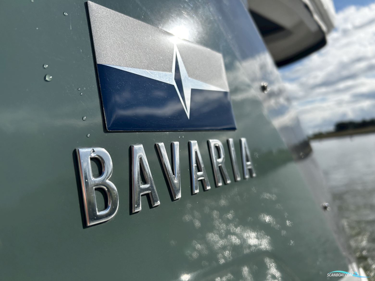 Bavaria Motor Boats R40 Coupé