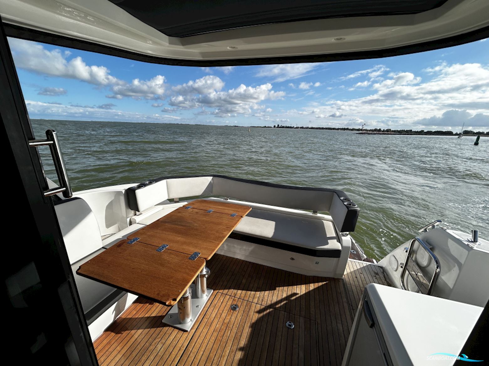Bavaria Motor Boats R40 Coupé