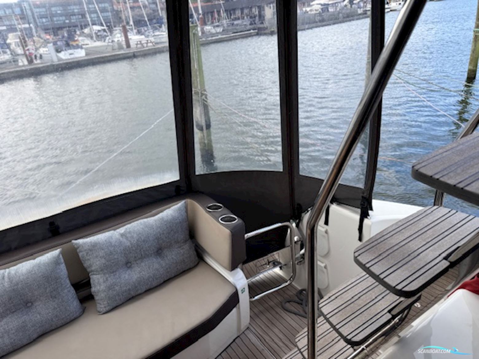 Bavaria R 40 Fly m/ Joystck