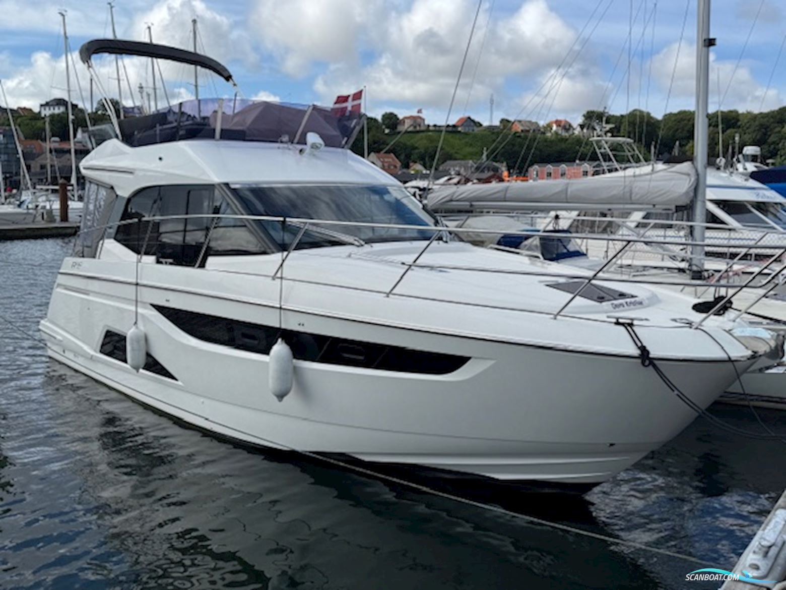 Bavaria R 40 Fly m/ Joystck