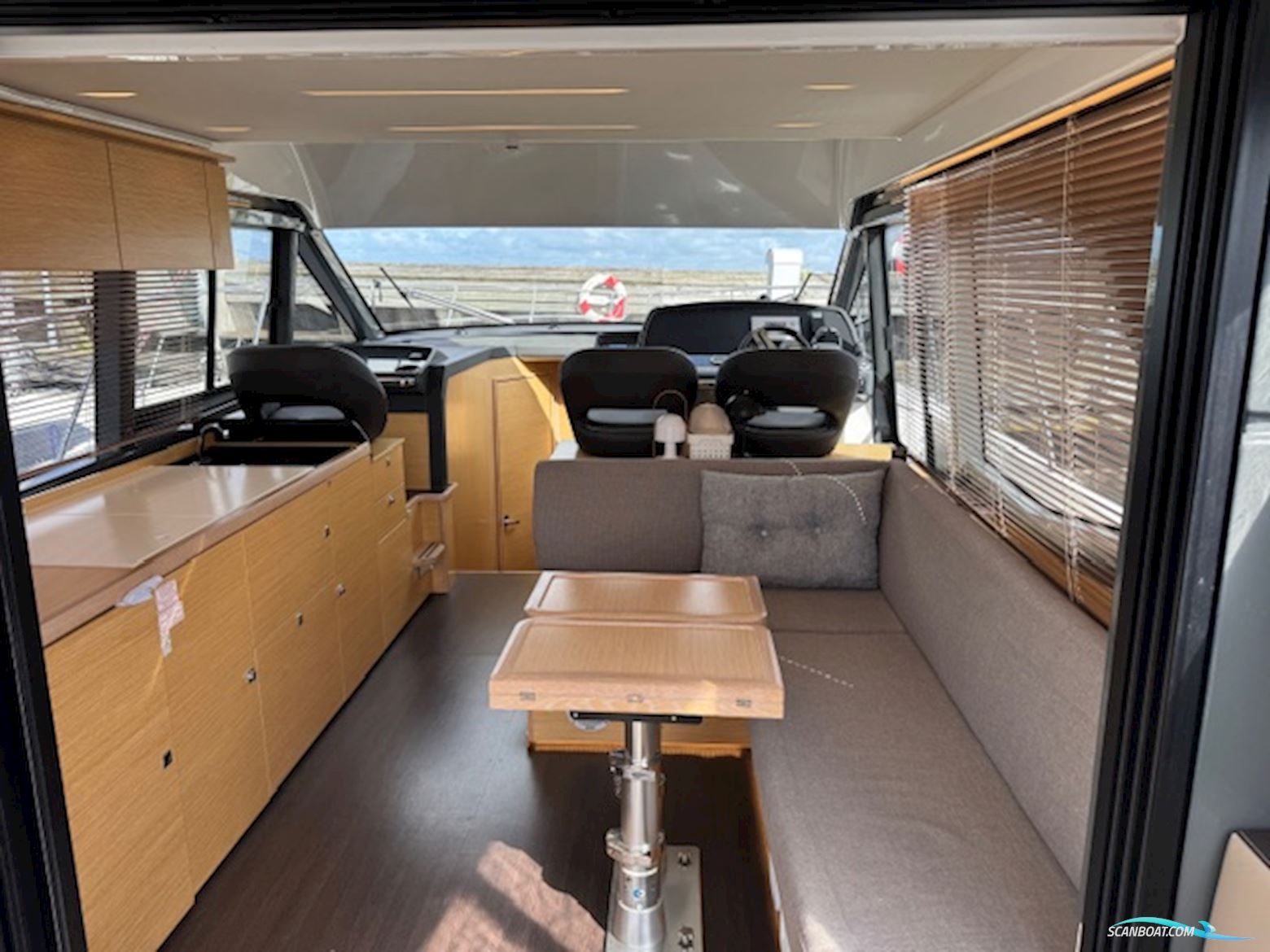 Bavaria R 40 Fly m/ Joystck