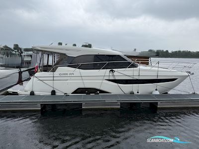 Bavaria R40 Coupe Motorboat 2018, with Volvo Penta  engine, The Netherlands