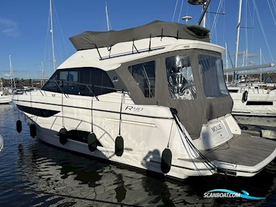 Bavaria R40 Fly Motorboat 2023, with Volvo Penta engine, United Kingdom