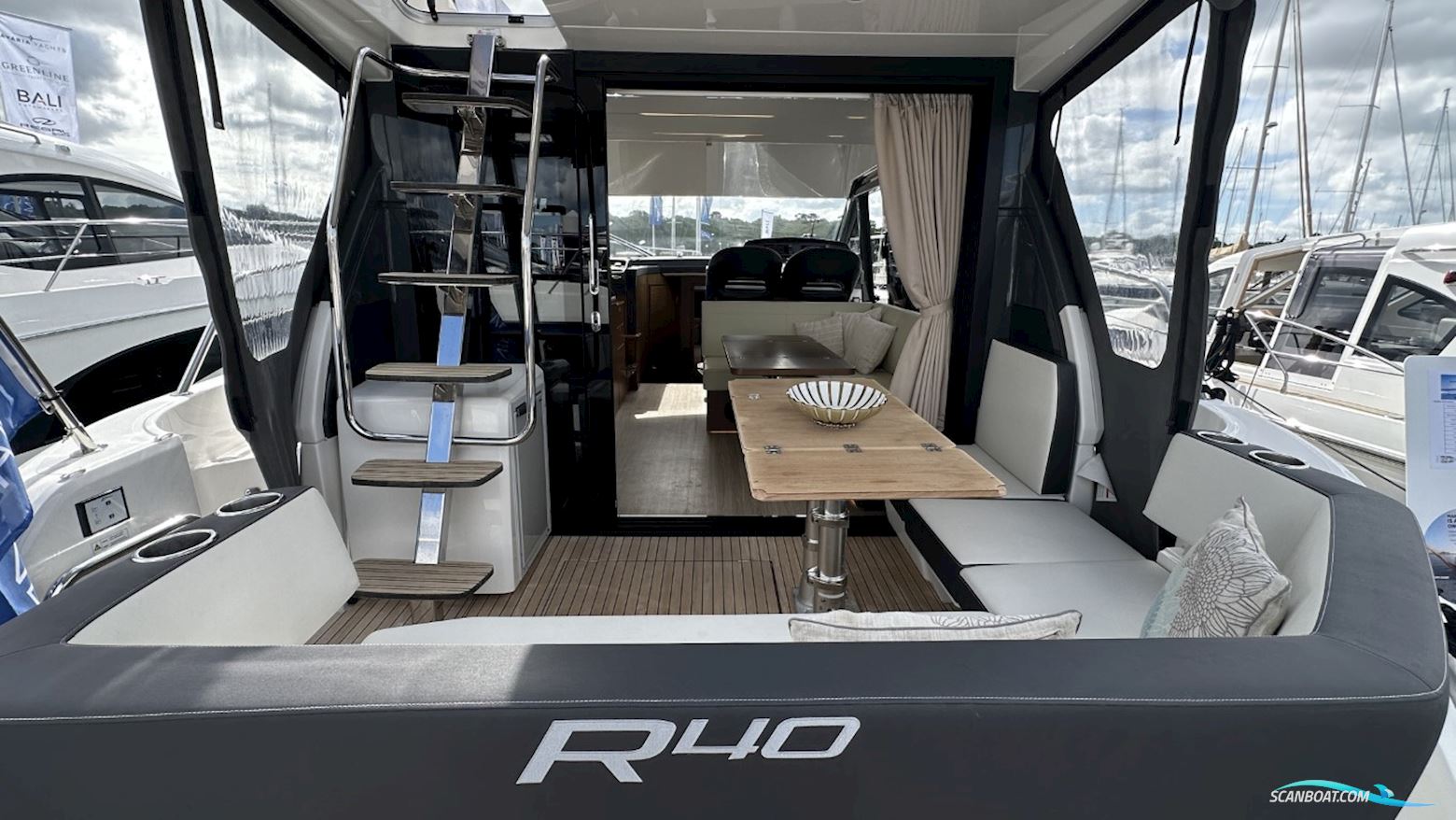 Bavaria R40 Fly