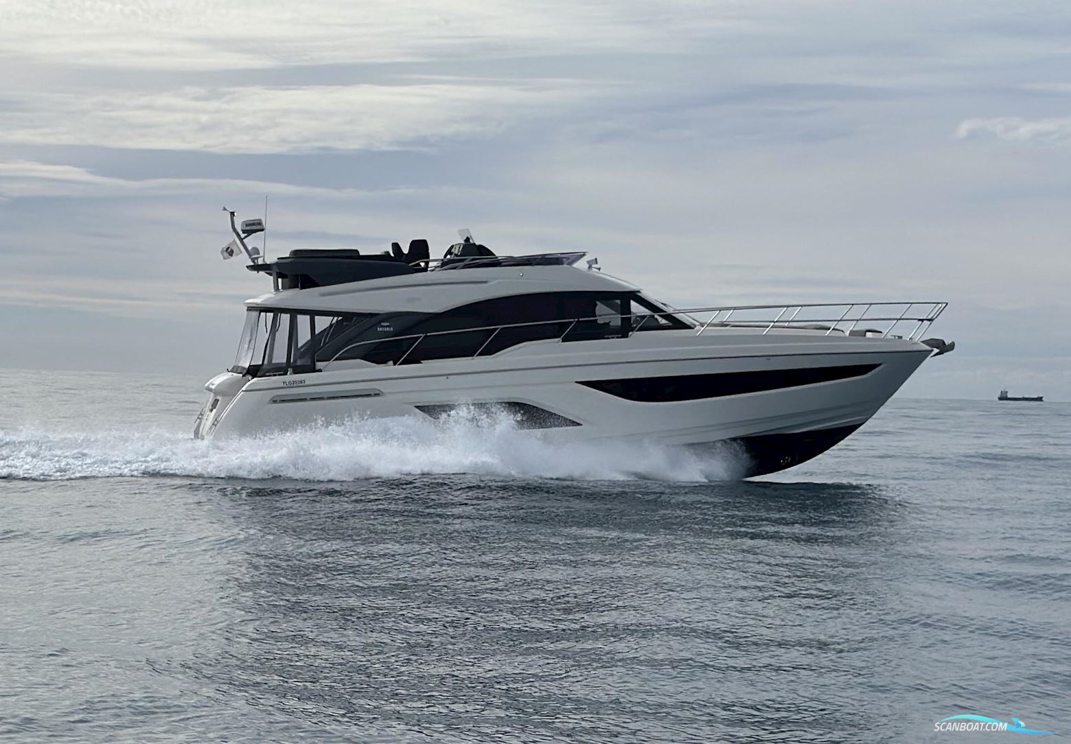 Bavaria R55 Flybridge Motorboat 2019, with Volvo Penta engine, The Netherlands