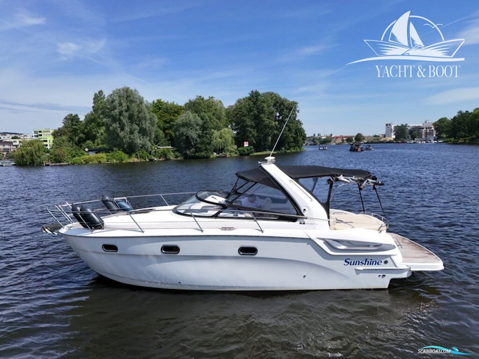 Bavaria S 28 Sport Motorboat 2011, with Mercruiser engine, Germany