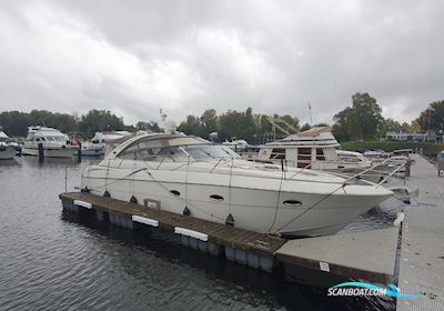 Bavaria S 37 Motorboat 2010, with Volvo Penta D4 engine, Germany