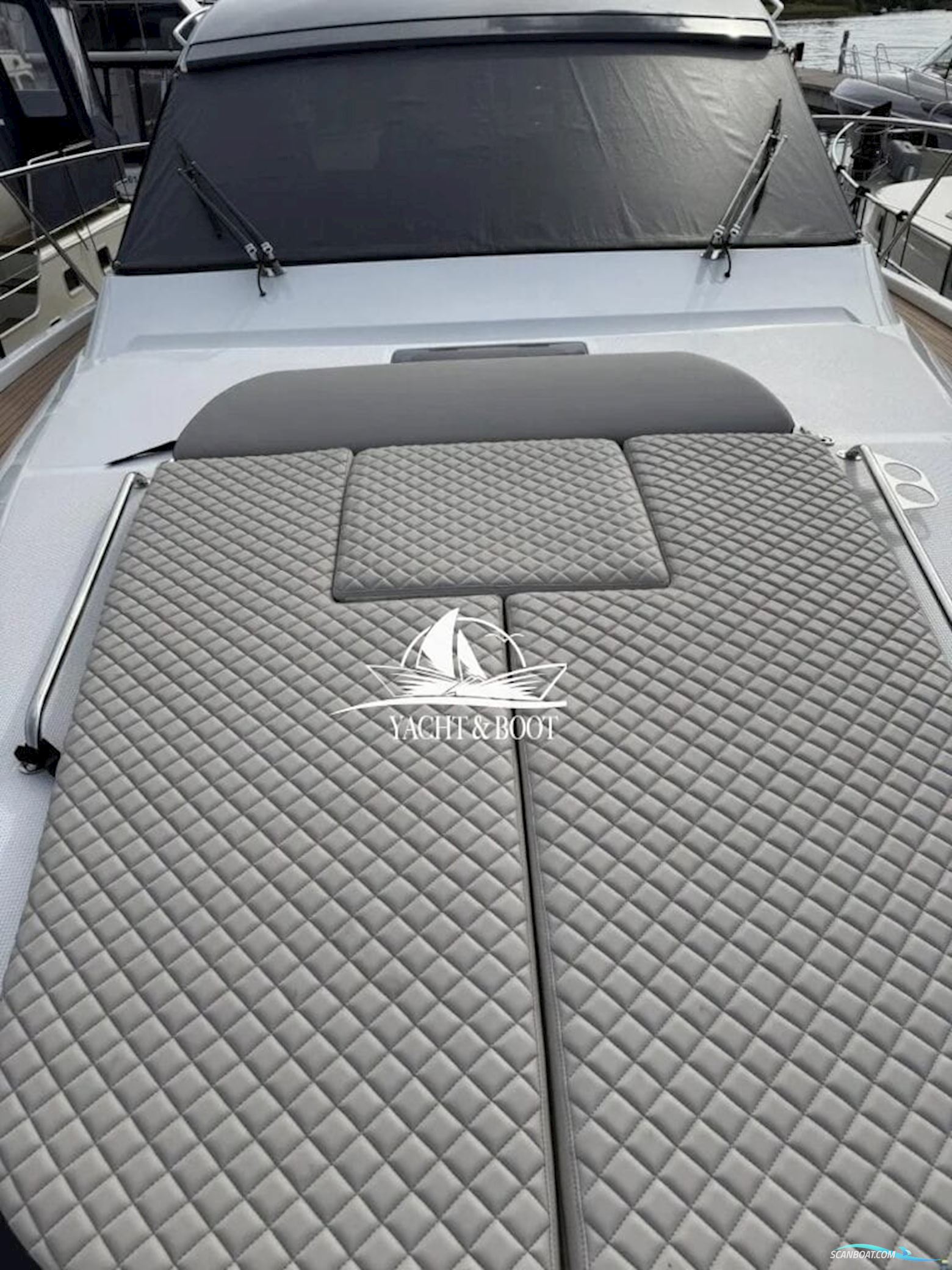Bavaria S 40 HT