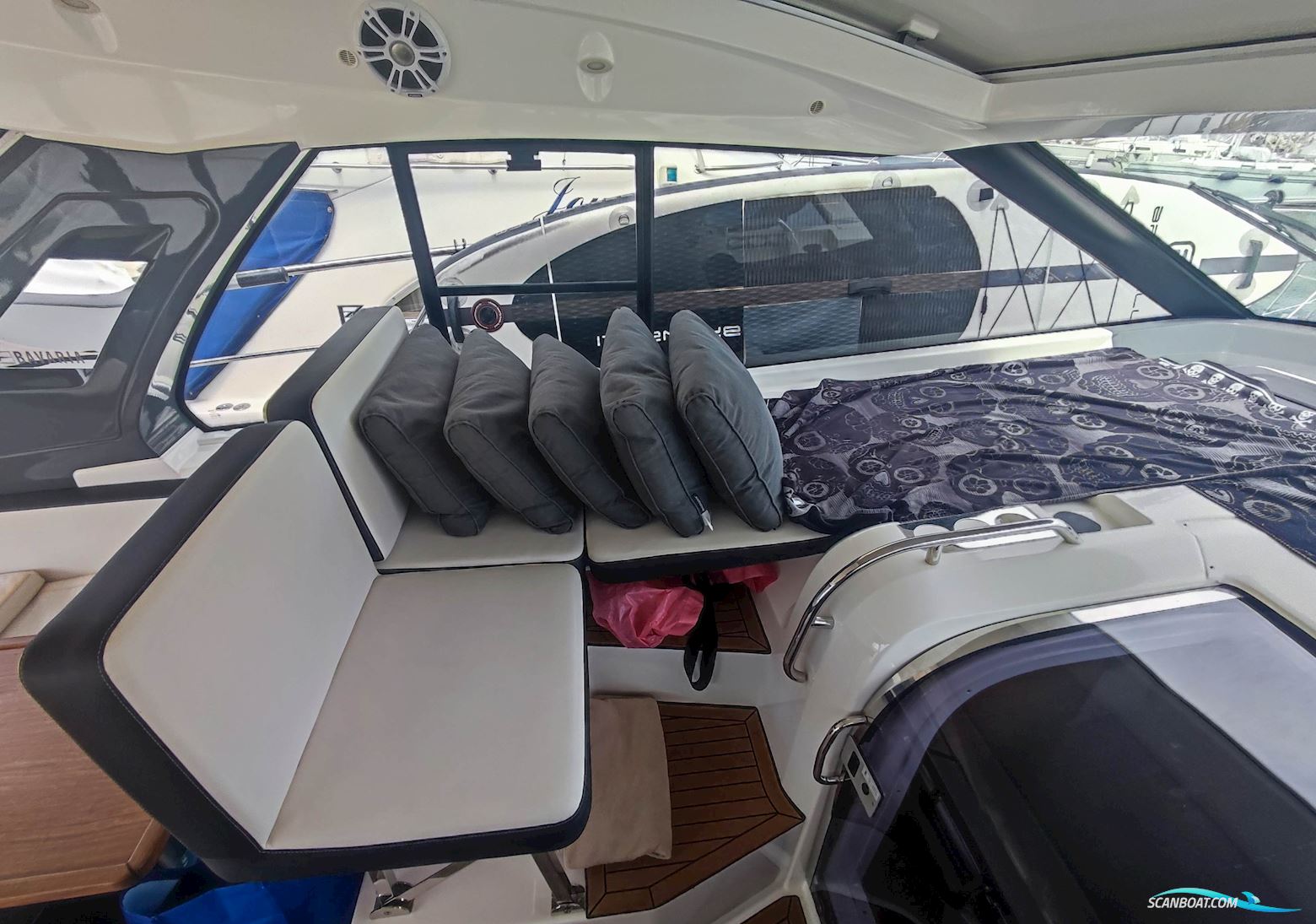 Bavaria S 40 HT